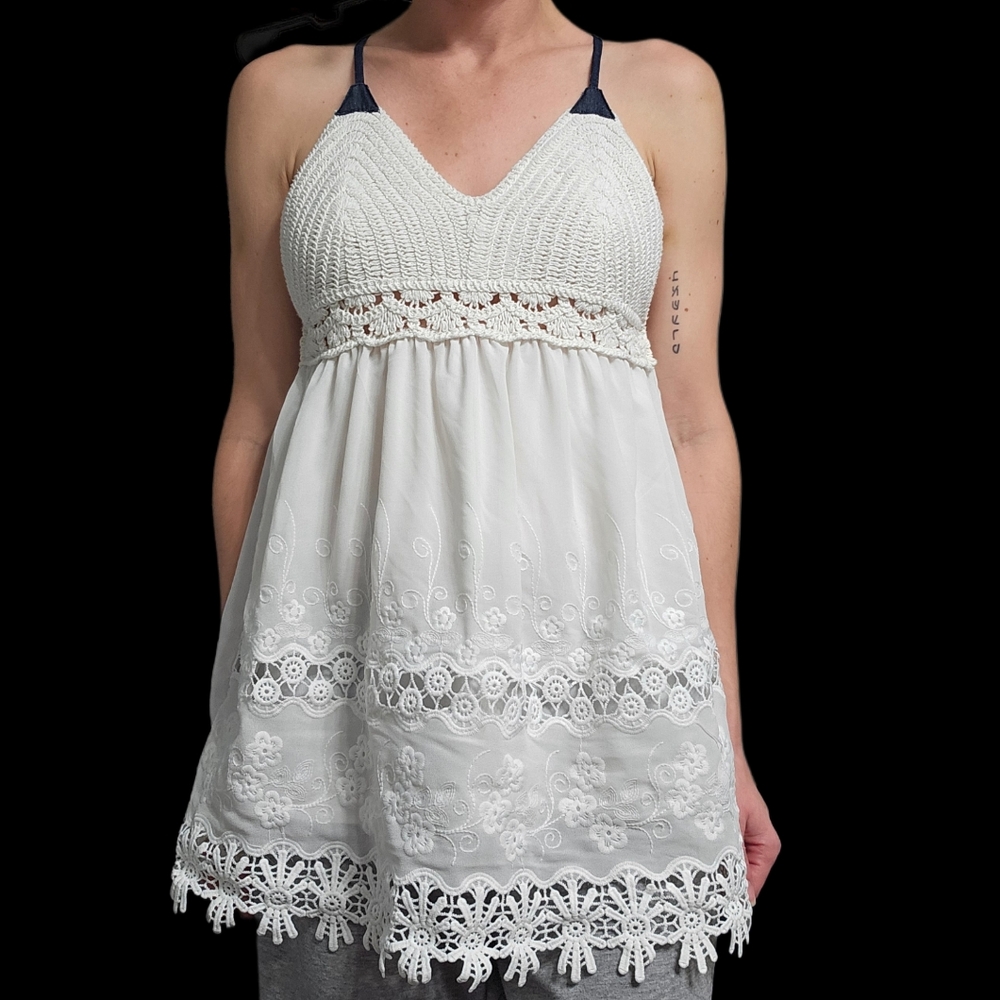 Gorgeous White Crochet Lace Tank Top